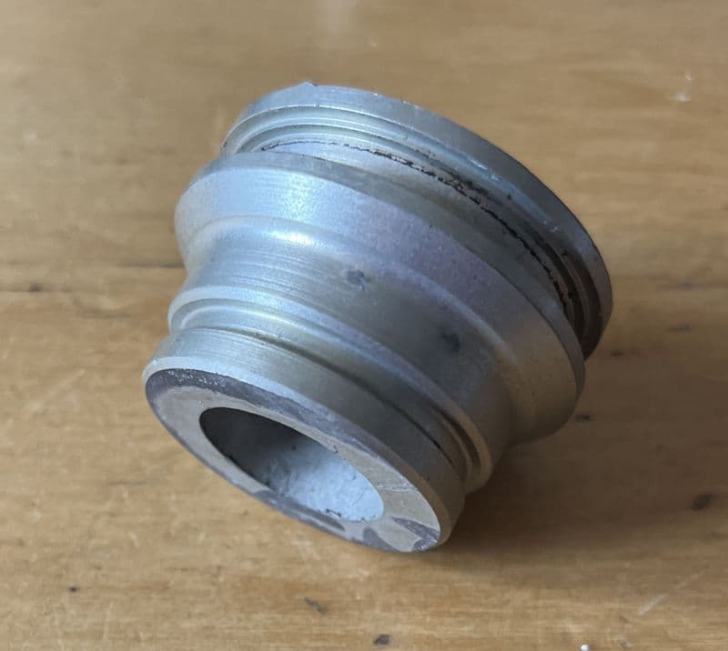 1965 - 82  GM 5457272 C2  C3 Corvette 45mm Fr Caliper, LIP-SEAL PISTON USED