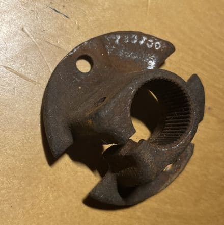 1967-69 C3 Corvette Steering Column COUPLER splined FLANGE GM 7807052