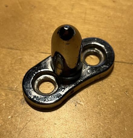 1968- 1977 GM3956391 T-roof Targa T-top front LH ALIGN GUIDE PIN used