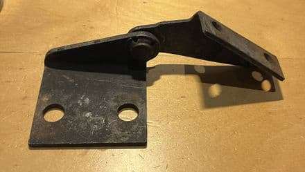 1968-1982 C3 Corvette,Bonnet/Hood HINGE left hand used good