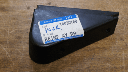 1968-1982 C3 Corvette,Header Bar Reinforcement Bracket RH,GM 14030160,New