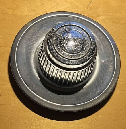 1968 -1982 C3 Corvette Rally Hubcap GM 3925801, Used