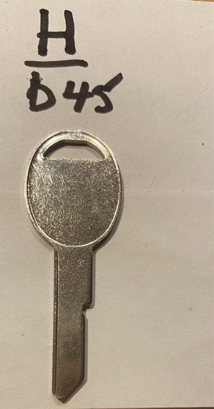 1968-1996 KEY H, B45 Corvette C3 - C4 Single Sided Oval Head Door Key