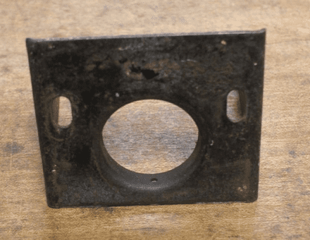 1968-72 Windshield Wiper Door Actuator Support Bracket,Used