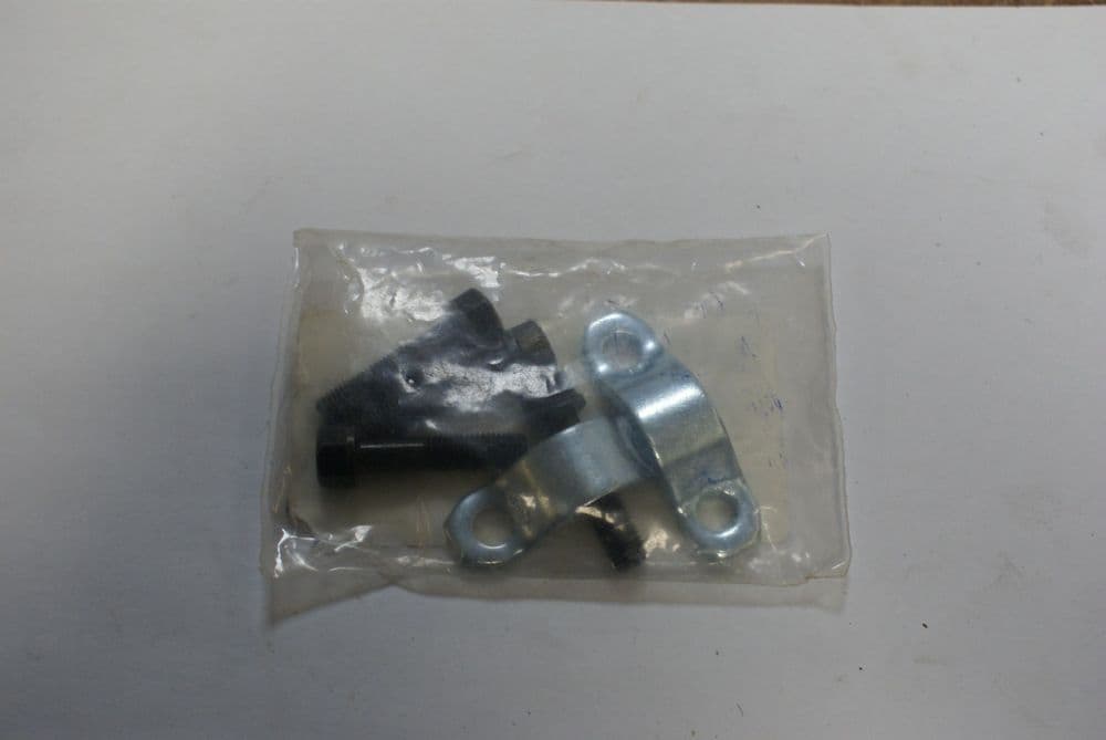 196880 C3 Corvette Driveshaft UJoint Retainer Straps/Bolts Kit 34078 New