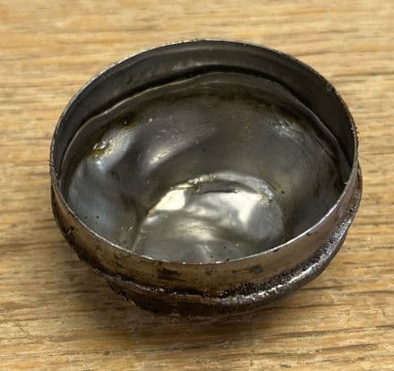 1968-82 Corvette front hub 2" DUST CAP GREASE RETAINER used