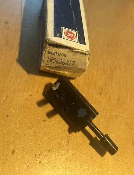 1968-82 Corvette GM5638317 C3 Headlight Door Vacuum Switch,New GM NOS