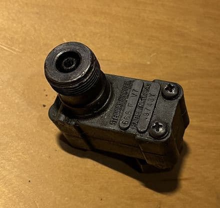 1968 up C3 , Speedo Adaptor, REDUCER Stewart Warner 666F V7 - .9743Y. used