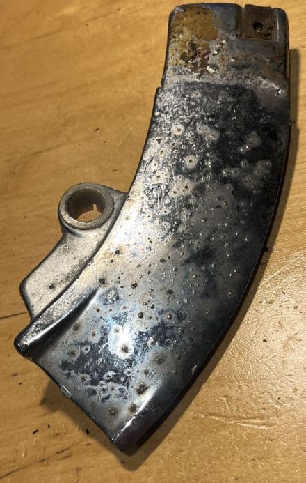 1968L - 1976 Windshield Frame Right Top Latch Plate GM 3966602 PoorUSED