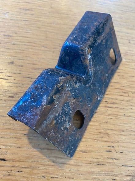 1969-1972 Corvette C3 , fan shroud mounting bracket 350 used