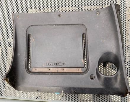 1969 -1977 C3 GM 9750557 RH LOWER DASH PAD Black used OEM