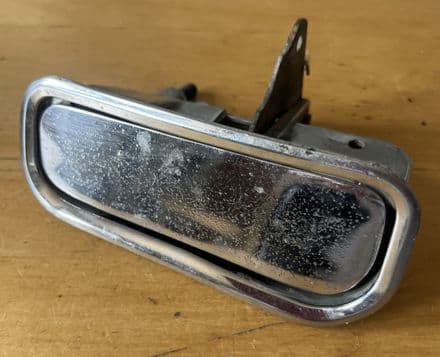 1969-1982,GM 14011820 Outside Door Handle RH,Used