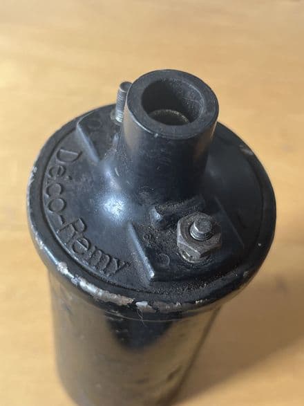 1969-73 Ignition COIL DELCO-REMY 270 B-R NCRS ,Used (1)