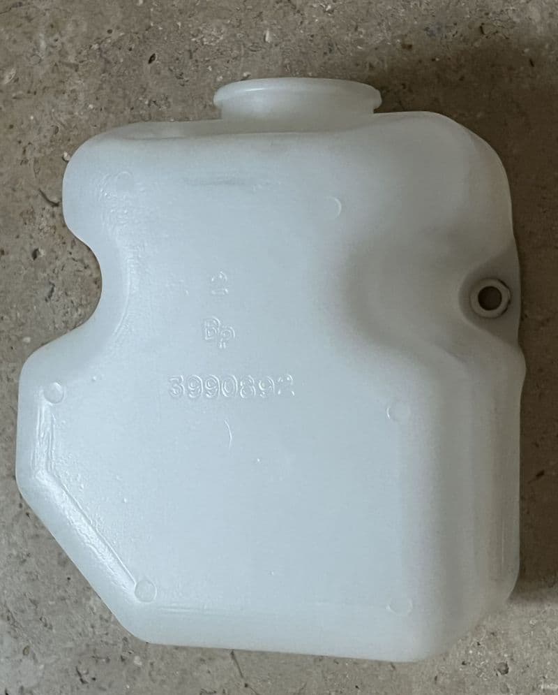 1970 - 1974  C3 Corvette, Washer Bottle, GM 3990892 CA X2495 ,New