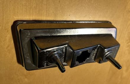 1970-1974e C3 GM3973654 ,NOS RH Rear Side Marker,