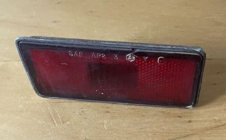 1973-79 rear RH Side Marker,Red,GM 3973653,Used