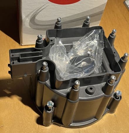 1975-1984 Corvette C3 C4 Distributor Cap, Standard DR450, New In Box