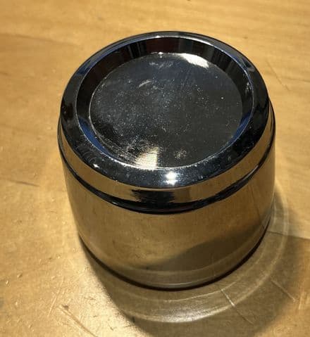 1976-1982 C3 Corvette,Aluminium Centre Cap with Grub Screw(8 Slot Wheels,New