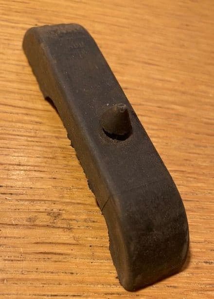 1976-1982 rubber cushion insulator C3 Radiator Core Support GM 379932 , Used good
