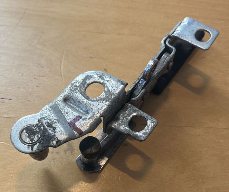 1978-82 C3  GM466612 RH T-top Targa Roof front  LATCH LEVER  GM