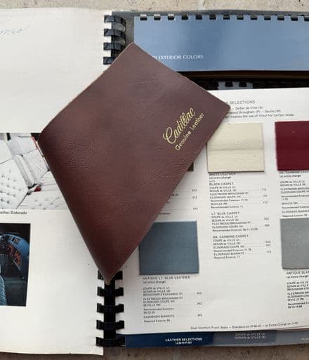 1979 GM CADILLAC full range showroom MERCHANDISING GUIDE Paint, Leather & Fabric swatches