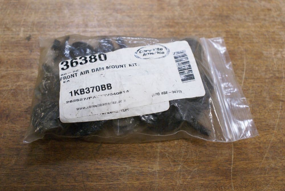 19801982 C3 Corvette Front Air Dam Mount Kit New