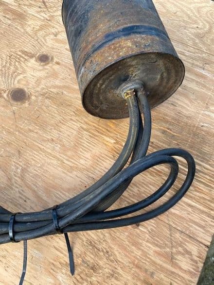 1980-1982 C3 Corvette front vacuum tank and hoses GM 14011852 , USED OK