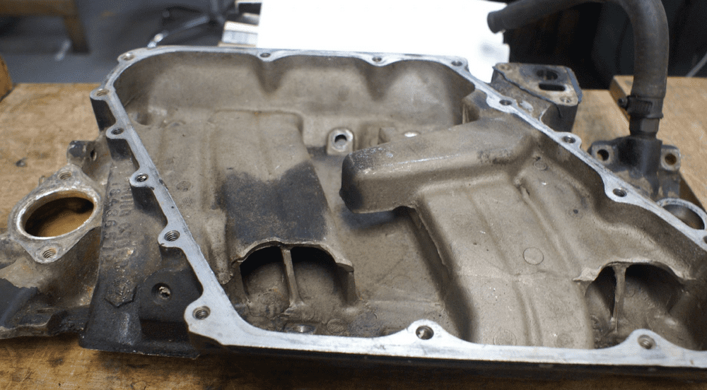 1982-1984 CROSSFIRE Intake Manifold GM 14057017 Used