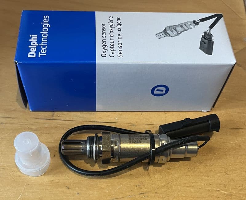 1982 -1989 Corvette C3  C4 Oxygen Sensor ,  single-wire Delphi ES10966-11B1 new