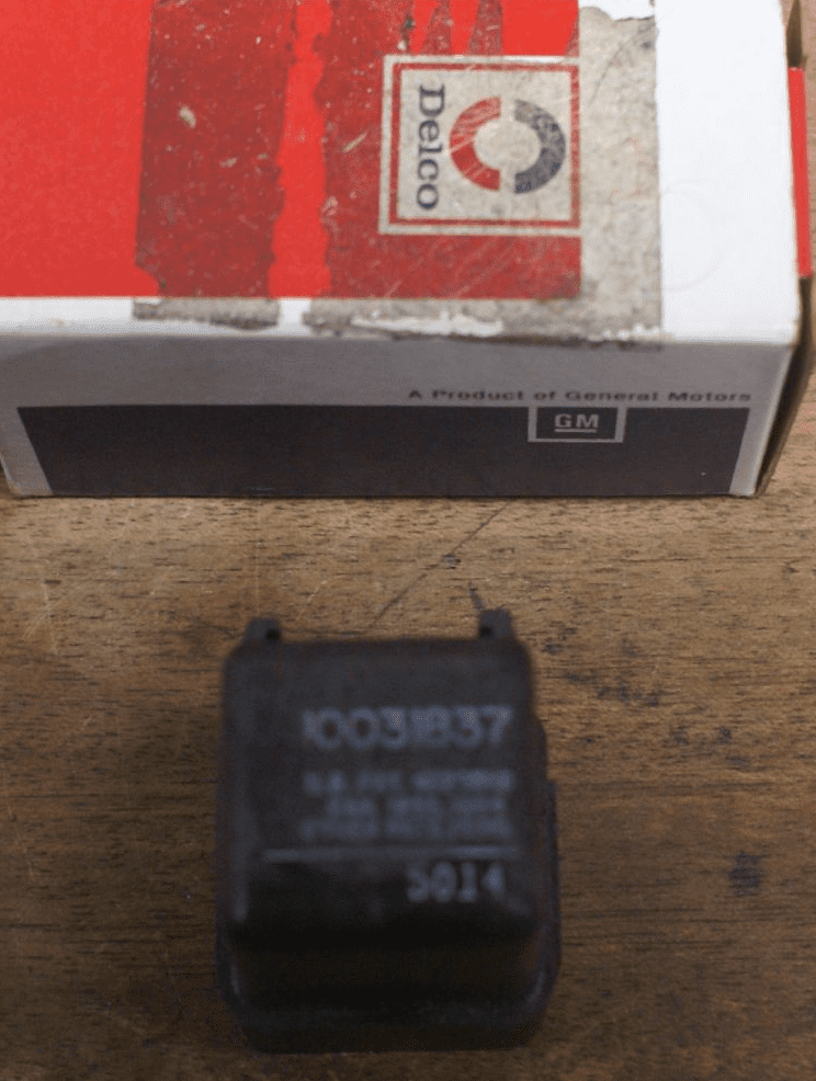 19841987 C4 Corvette Headlight Actuator Relay GM 10031837 New