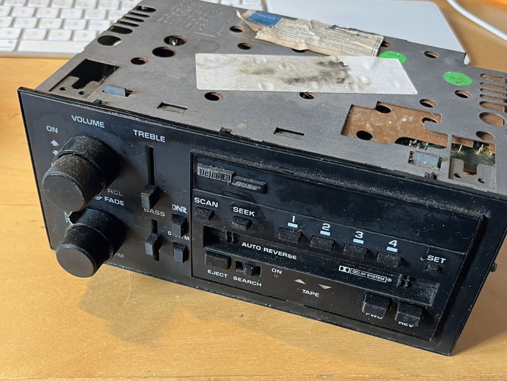 19841989 Corvette C4 RADIO Bose used probably not working