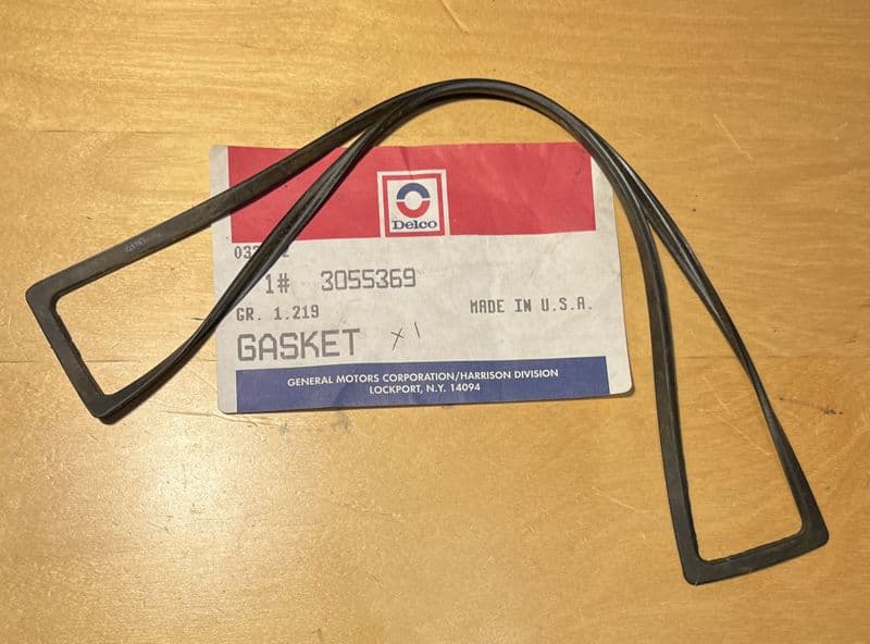 1984-1992 Corvette C4 Radiator Tank GASKET ,GM  DELCO 3055369 single New