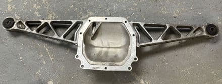 1984 -1996 C4 Corvette, Dana 36 Batwing Differential Cover Support,GM 14066927,Used