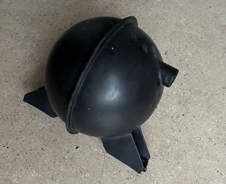 1984-1996 C4 Corvette, GM 14056624 front Vacuum BALL RESERVOIR TANK