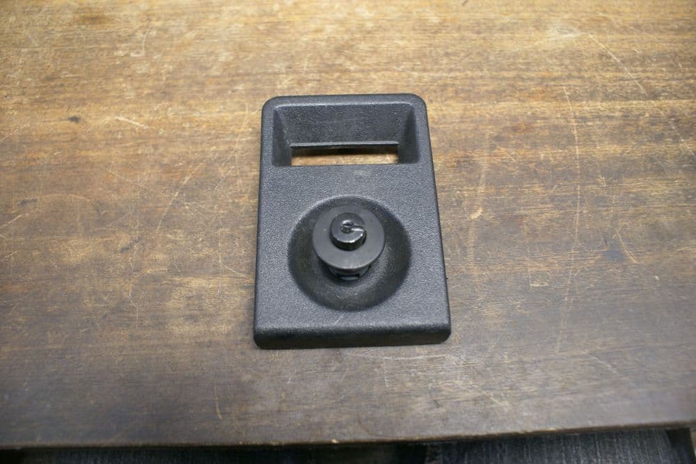 19841996 C4 Corvette Rear Storage Compartment Handle W/Lock GM