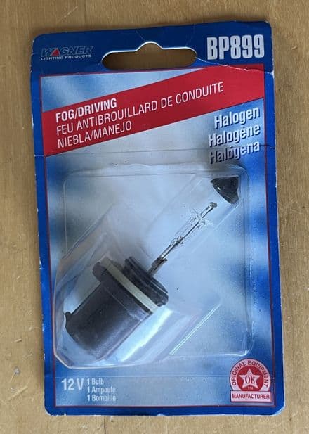 1984-1996 Corvette C4 Front Fog Light Spot BULB 880 new