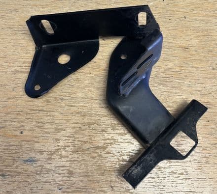 1984 -1996 Corvette C4,Hood Hinge LH,GM 12523083 used