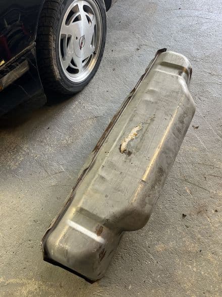 1984 -1996 OEM GAS TANK fuel petrol GM 14048936