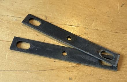 1984-1996 PAIR C4, GM14064584 HOOD HINGE SHIMS 150 x 20 x 2mm . used