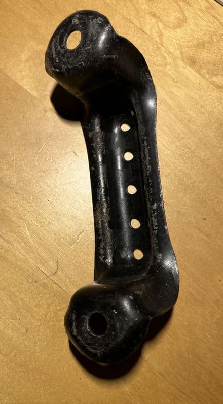 1984-87 C4 , GM 14044557 Fr monoleaf spring Bracket ,Used