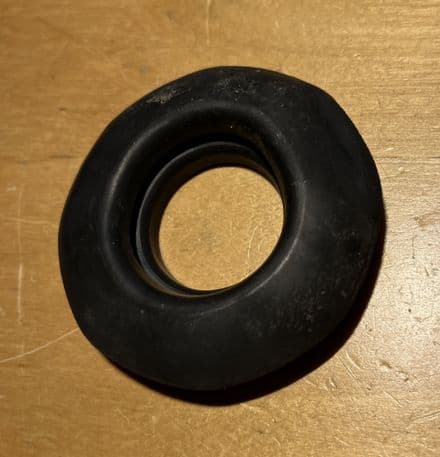 1984 -89 Side Window Defrost Vent Bezel SEAL, GM 14071838 used