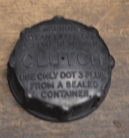 1984-96 Clutch Master Cylinder Cap,Used