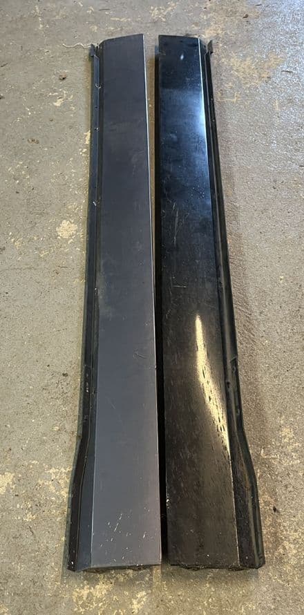 1984-96 PAIR of GM10077416 GM 10077415 Corvette C4,Side Rocker Panels,Used Good