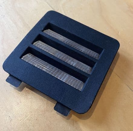 1984-96 Rear Interior Light,LH B-Pillar, GM 16500829 ,Used