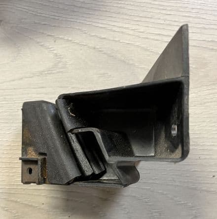 1984-96 Targa Roof Holder LH,GM 14049051, 14089659 ,Used