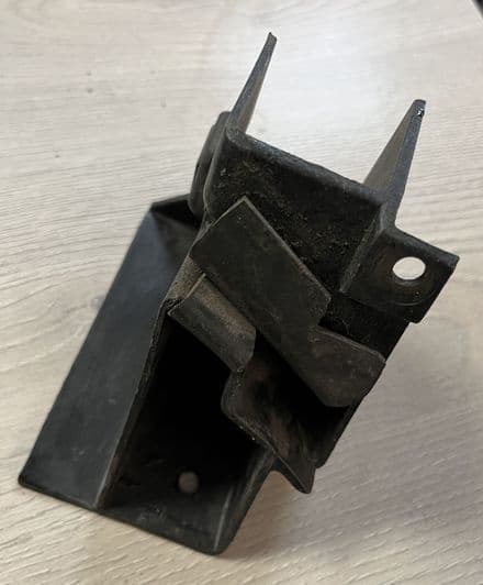 1984-96 Targa Roof Holder RH, GM 14089660 Used