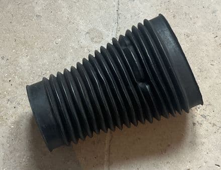 1985-1989 Corvette Mass Air Flow Duct GM 14081891 ok used