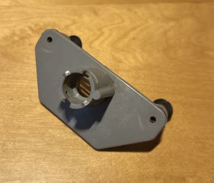 1988- 1996 License Plate LAMP inc screws ,Rear,GM 16509352 USED