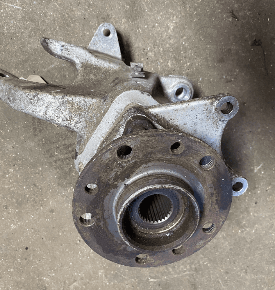 198896 C4 Corvette RH Rear Suspension Knuckle Assembly GM 10052210 Used