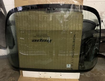 1989-1996 C4 Corvette heated ,Rear Hatch GLASS WINDOW GM14094505 Used